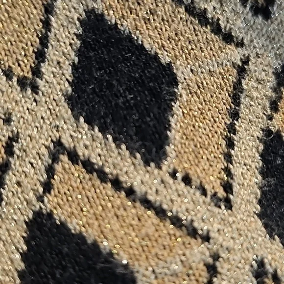J.McLaughlin open cardigan long length sweater. Geometric print. Gold/black. Lg - Picture 9 of 10